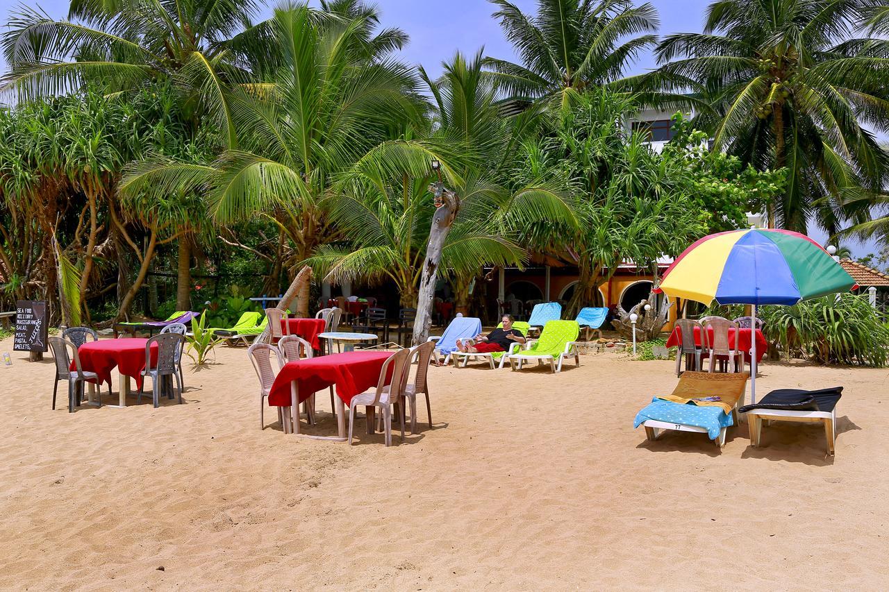 Southern Star Hotel Bentota Luaran gambar