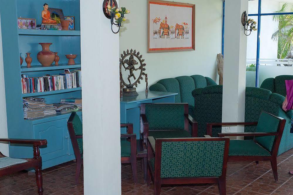 Southern Star Hotel Bentota Luaran gambar