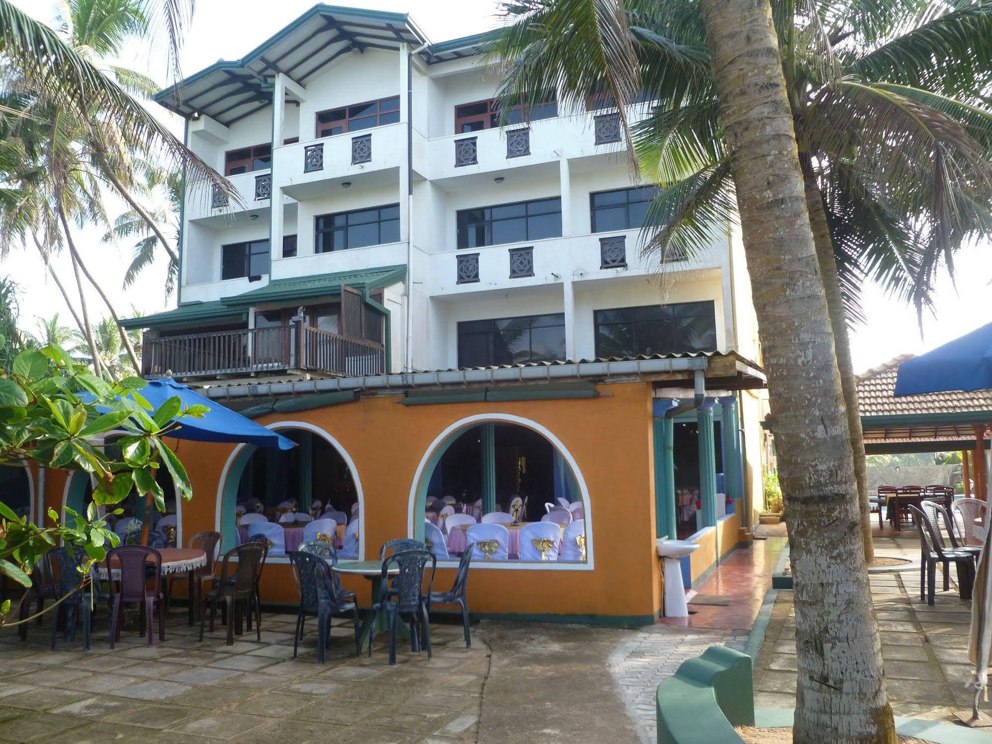 Southern Star Hotel Bentota Luaran gambar
